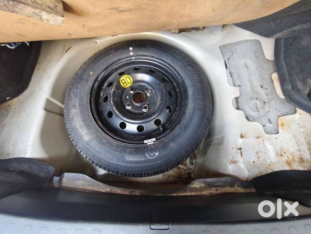 Maruti Suzuki Swift Dzire 1.3 Zxi, 2015, Petrol