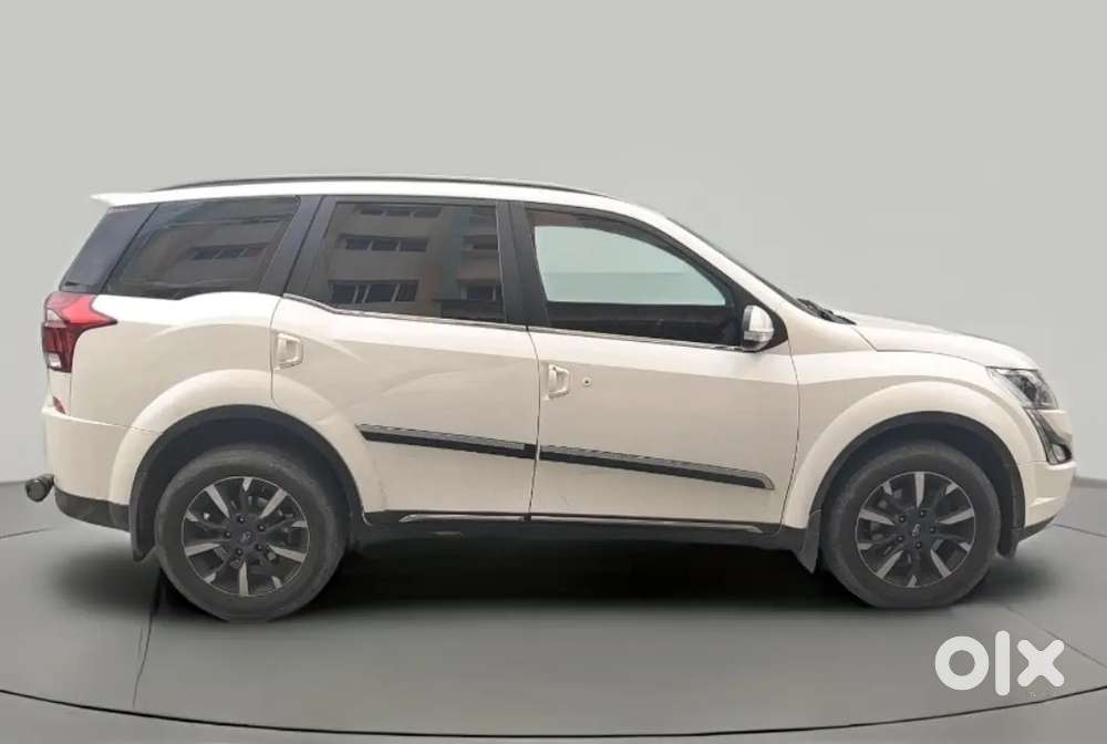 Mahindra XUV500 Diesel Manual 2018 - Pondicherry registration vehicle