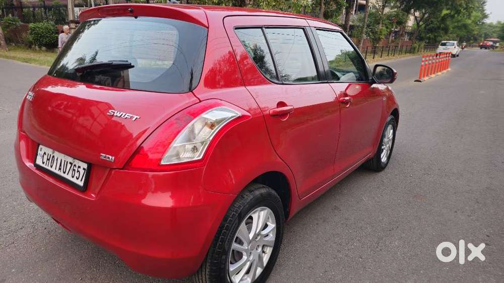 Maruti Suzuki Swift Ddis Zdi, 2013, Diesel