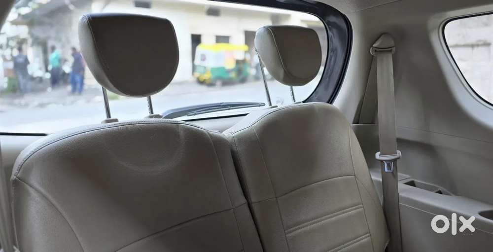 Maruti Suzuki Ertiga Zxi Plus Petrol, 2017, Petrol