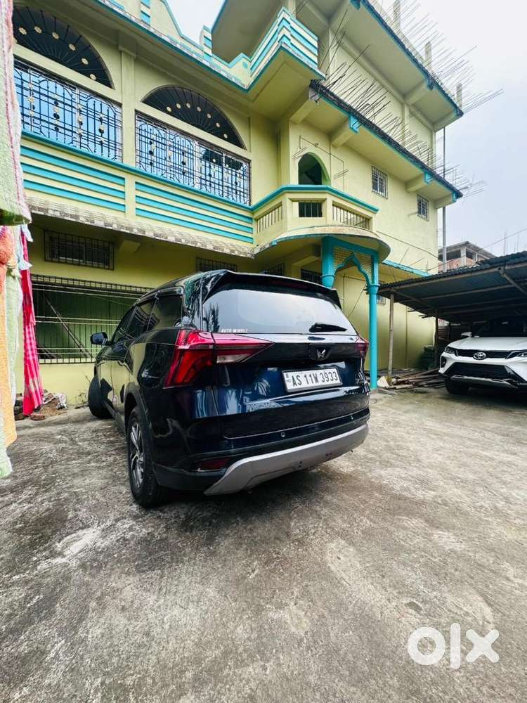 Mahindra Xuv700 2022 Petrol Well Maintained