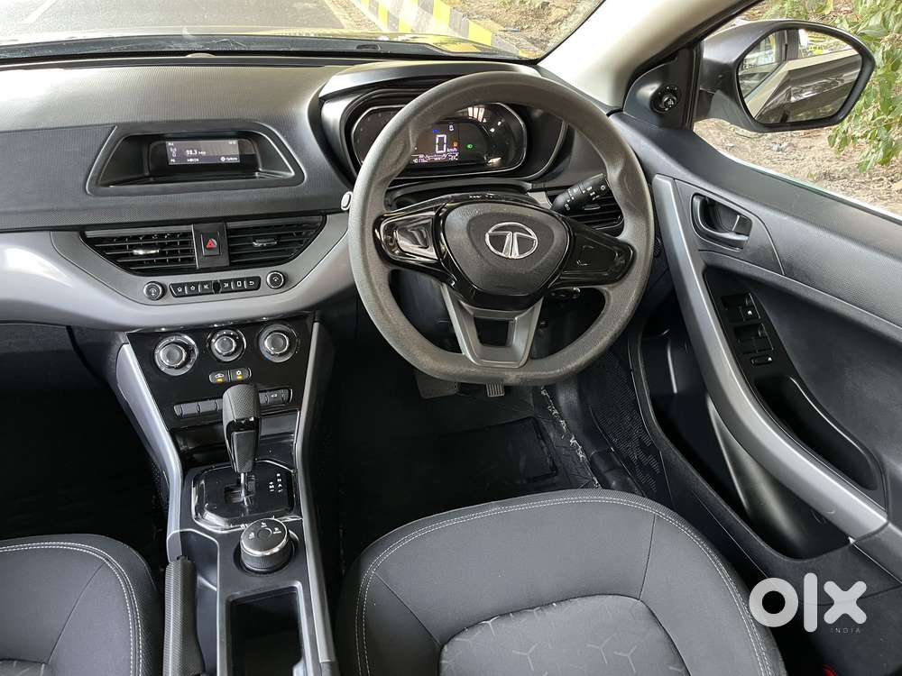 Tata Nexon 1.5 Revotorq Xma Amt (s), 2023, Petrol