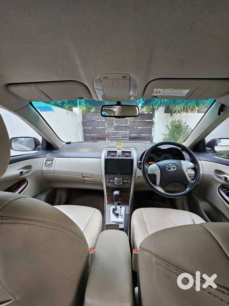 Toyota Corolla Altis [ ] 1.8 Vl At, 2013, Petrol