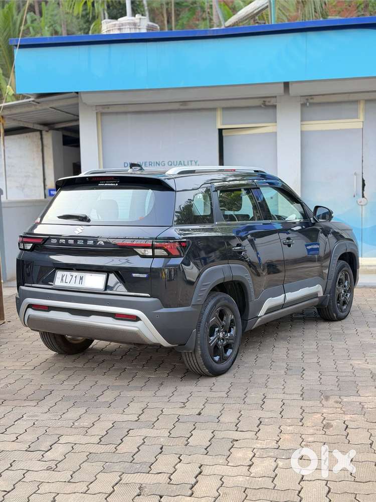 Maruti Suzuki Brezza 1.5 Zxi Smart Hybrid, 2025, Petrol