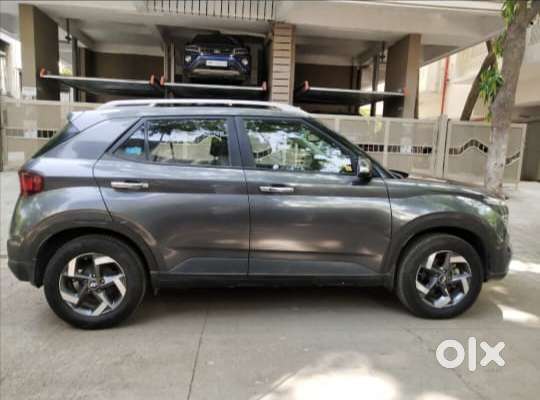Hyundai Venue Sx Plus Turbo Dct, 2021, Petrol