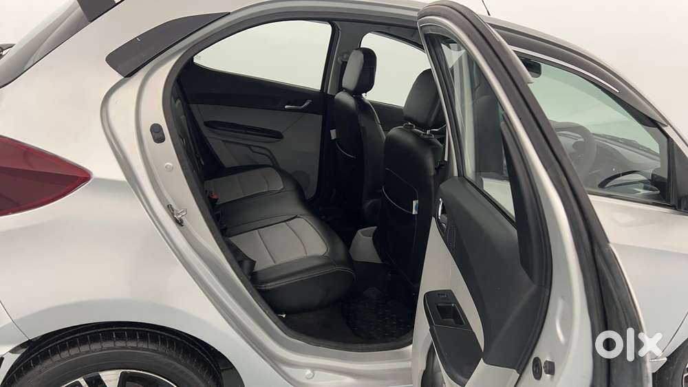 Tata Tiago Xza Plus, 2020, Petrol