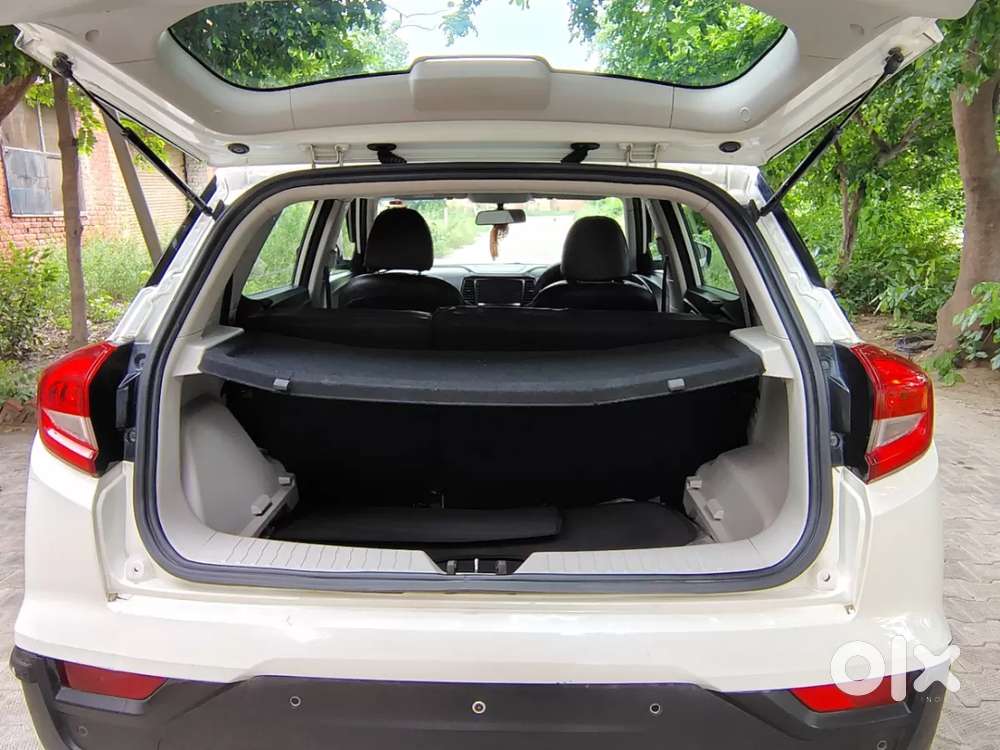 Mahindra Xuv300 W4, 2021, Petrol