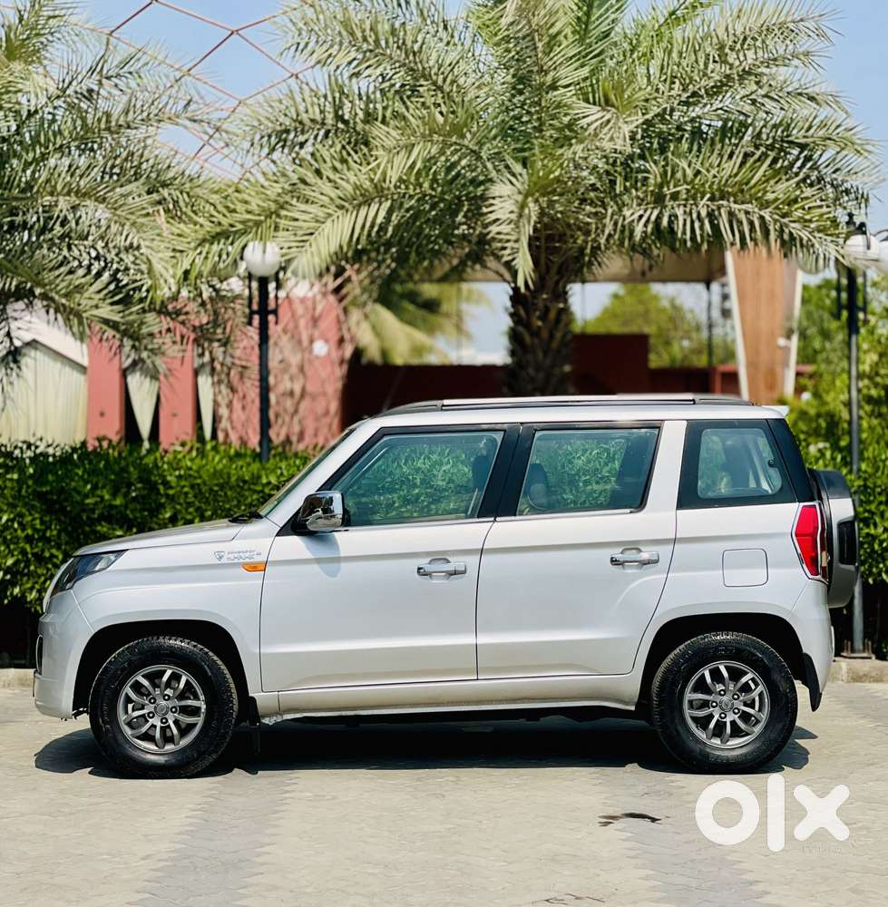 Mahindra Tuv 300 T10, 2019, Diesel