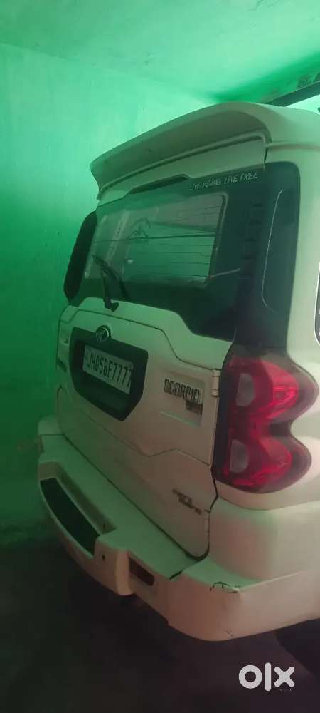 Mahindra Scorpio 2015