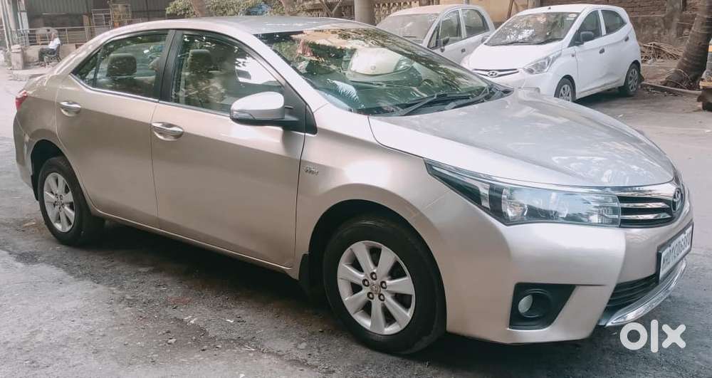 Toyota Corolla Altis 1.8 J, 2016, Petrol