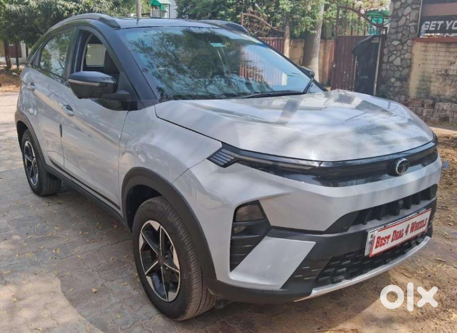 Tata Nexon Fearless Plus (ps)  1.2 Petrol Dca (adas), 2025, Petrol