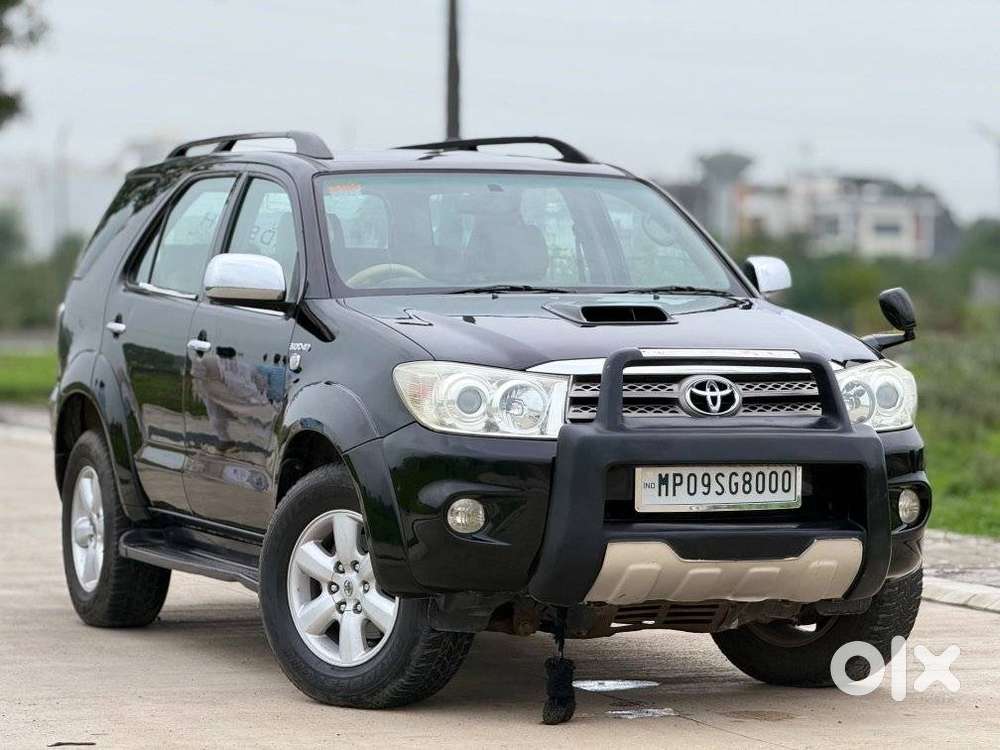 Toyota Fortuner 3.0 4x4 Manual, 2010, Diesel