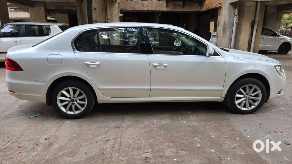 Skoda Superb 2013-2015 Elegance 2.0 Tdi Cr At, 2015, Diesel
