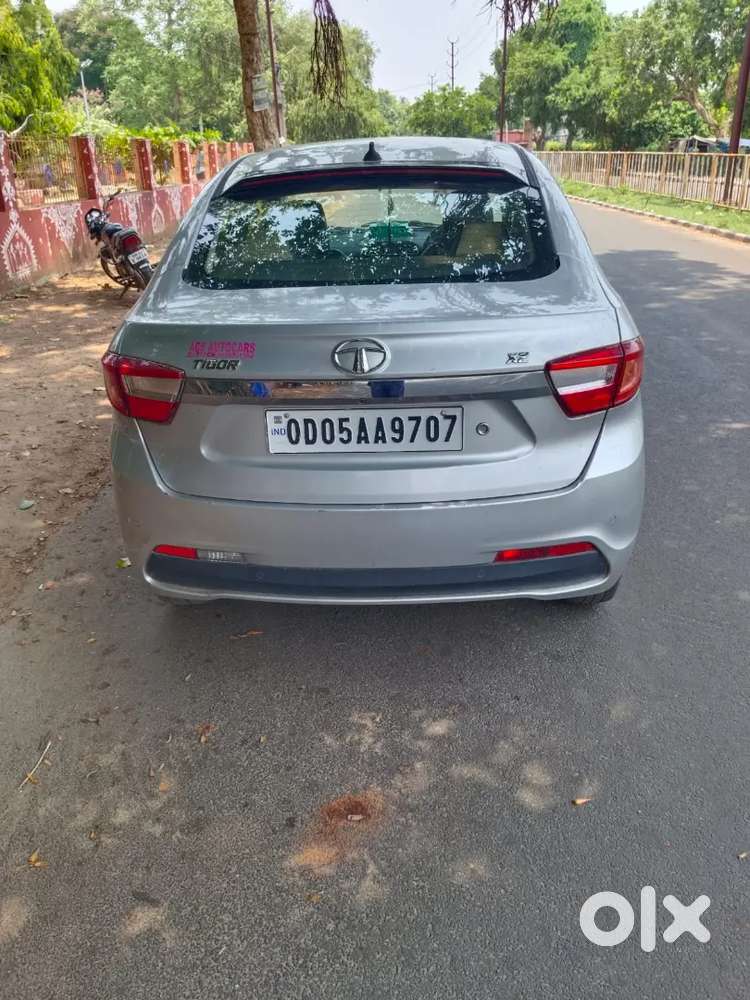 Tata Tigor 2017 Petrol 27500 Km Driven