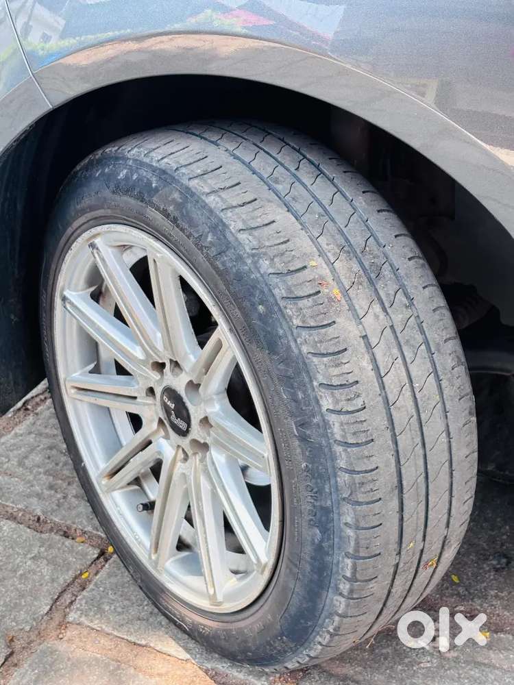 Tata Altroz Petrol Well Maintained