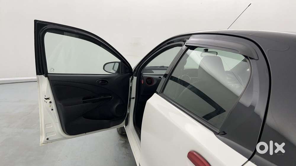 Toyota Etios Liva 1.4 Vxd Dual Tone, 2019, Diesel