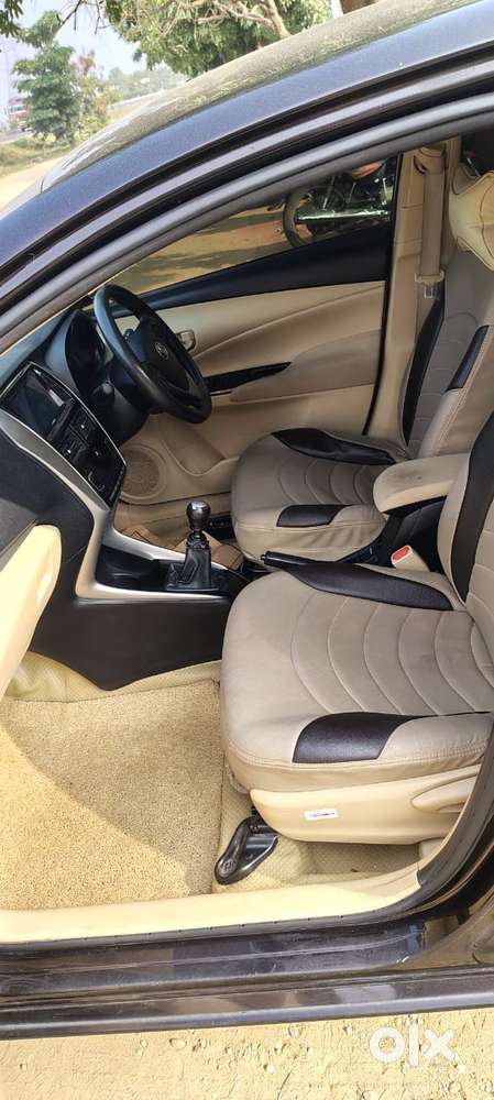 Toyota Yaris V, 2018, Petrol