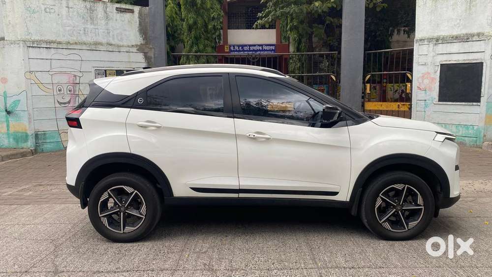 Tata Nexon Kraz Plus Amt, 2023, Petrol