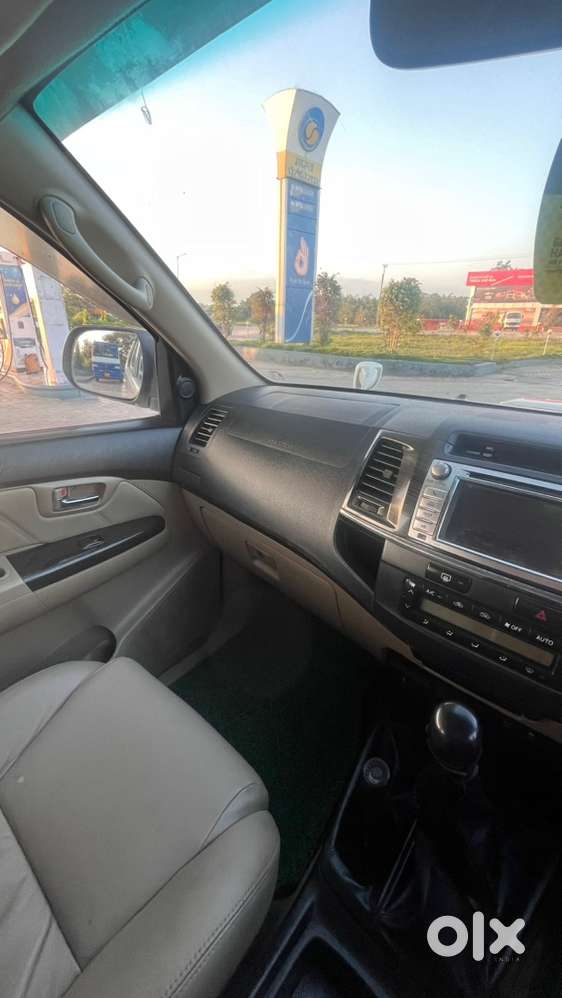Toyota Fortuner Diesel 2014