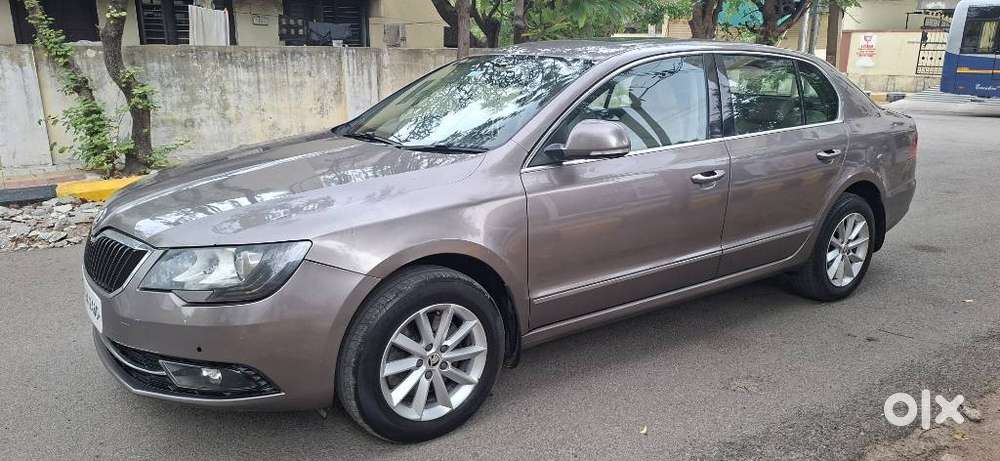 Skoda Superb 2.5 Elegance Tdi At, 2014, Diesel