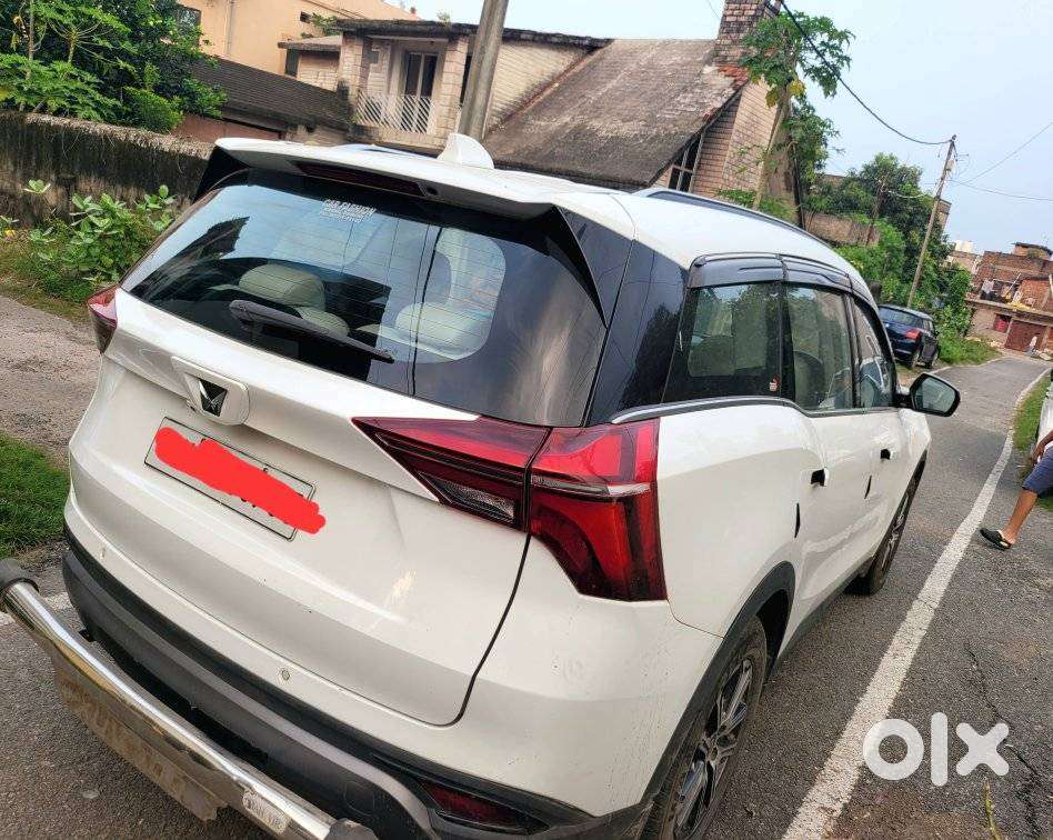 Mahindra Xuv700 2.0 Ax 7 Petrol At Luxury Pack Str, 2023, Petrol