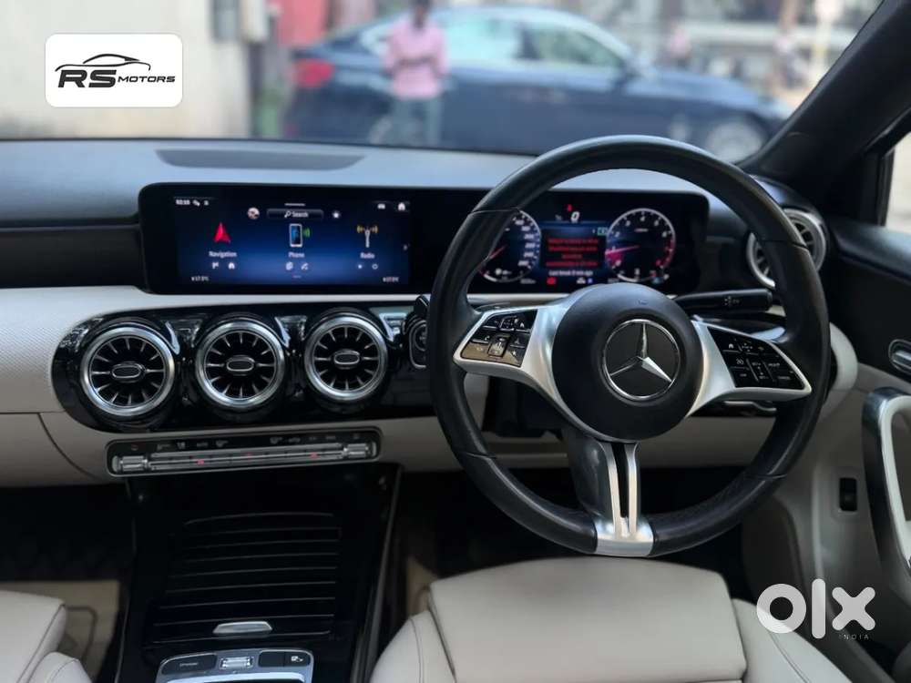 Mercedes-benz A-class Limousine 200, 2024, Petrol