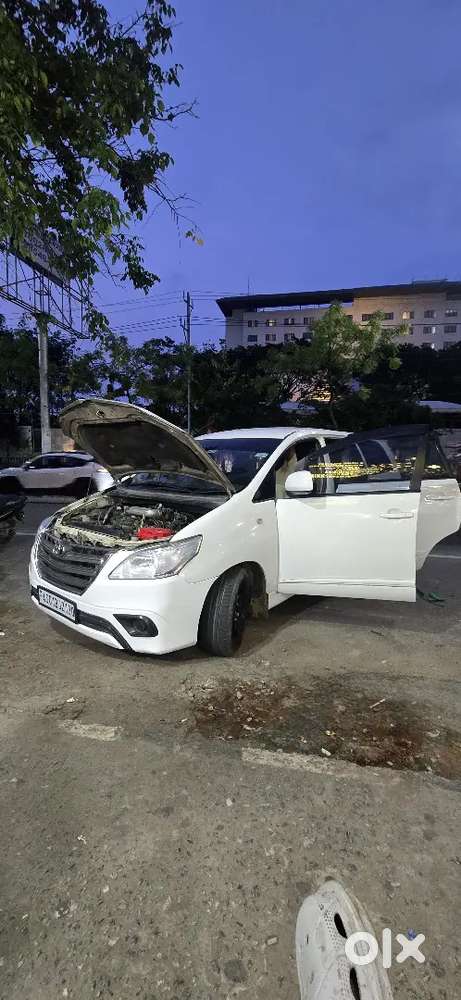 Toyota Innova 2.5 Diesel 2014