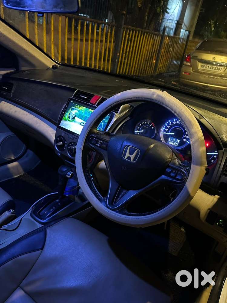 Honda City Hybrid 2013 Automatic  Sunroof
