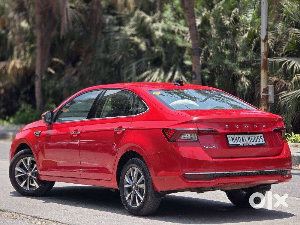 Skoda Slavia 1.0 Tsi Style At, 2023, Petrol