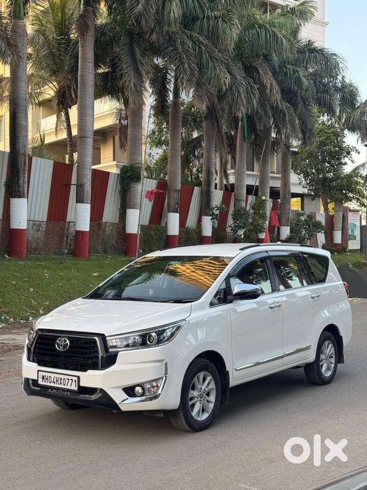 Toyota Innova Crysta 2.4 V, 2017, Diesel