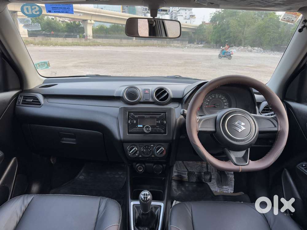 Maruti Suzuki Swift Lxi Optional-o, 2018, Petrol