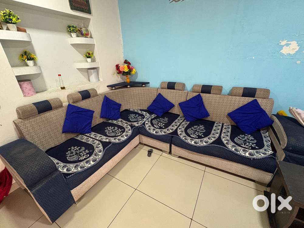 Sofa 14 ft 7 seater