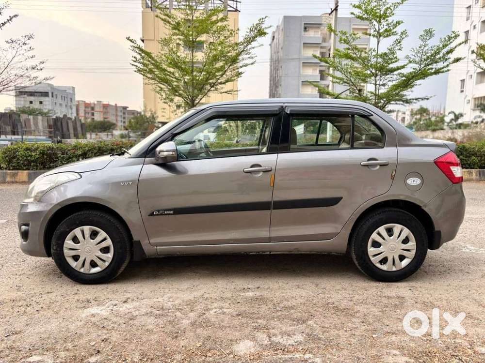 Maruti Suzuki Swift Dzire 1.2 Vxi Bsiv, 2014, Petrol