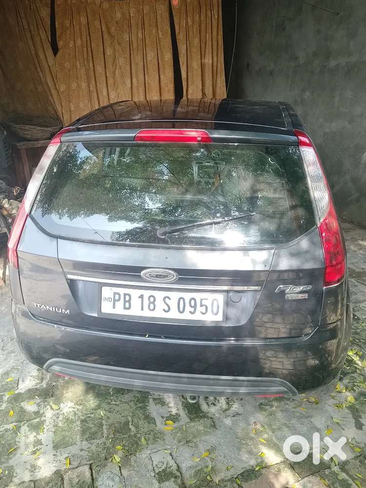 Ford Figo Diesel Titanium 2010