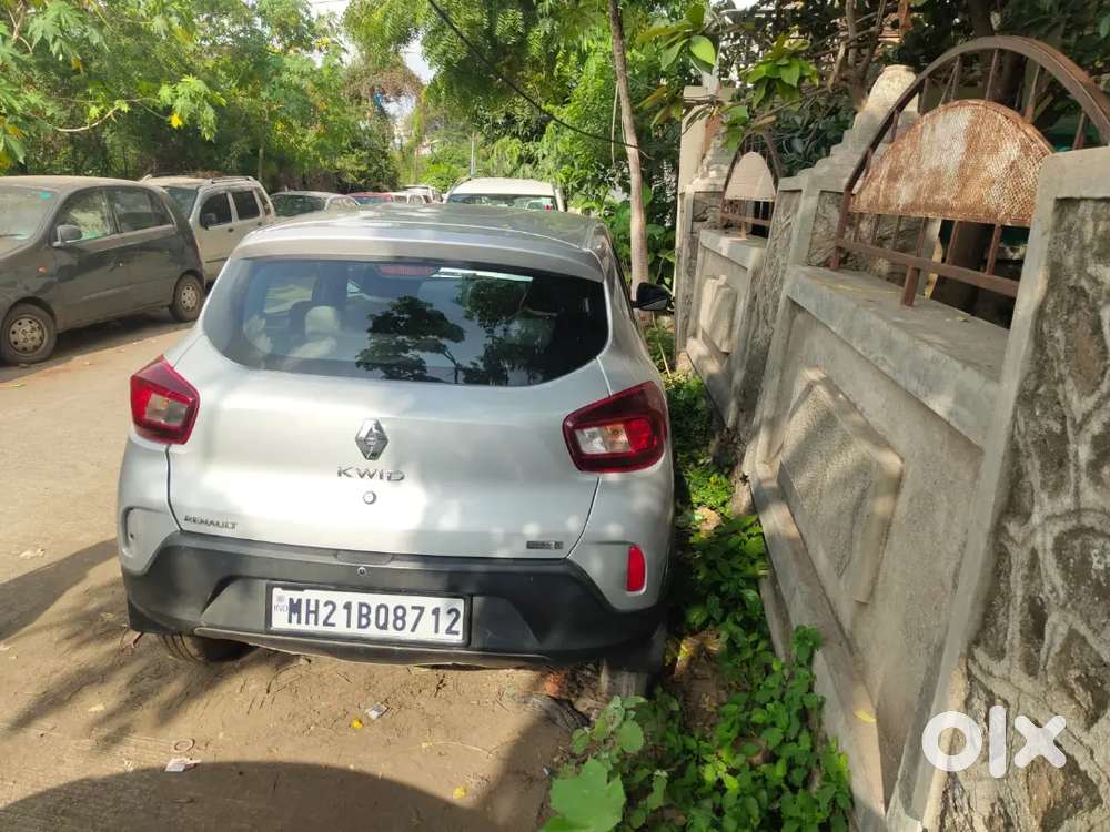Renault 2025 Kwid 2022 Cng & Hybrids 40000 Km Driven