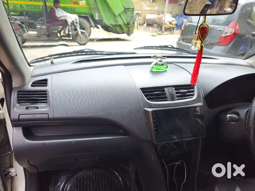 Maruti Suzuki Swift 2013 Cng & Hybrids Vip Number(8484) & 17inch Alloy