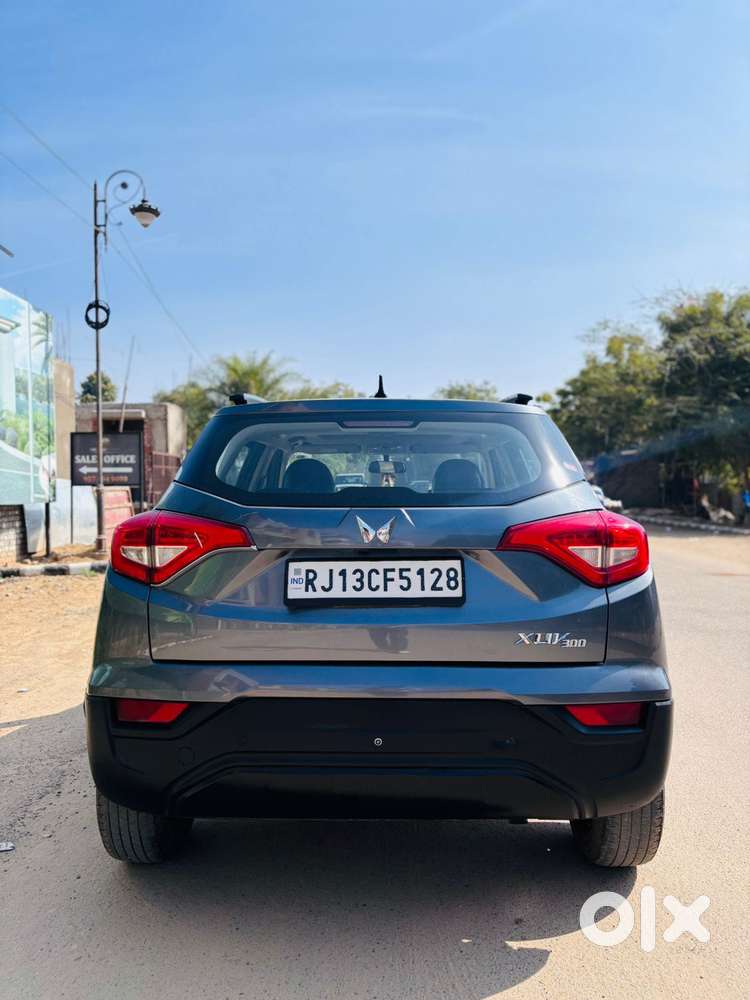 Mahindra Xuv300 W6 Diesel, 2024, Diesel