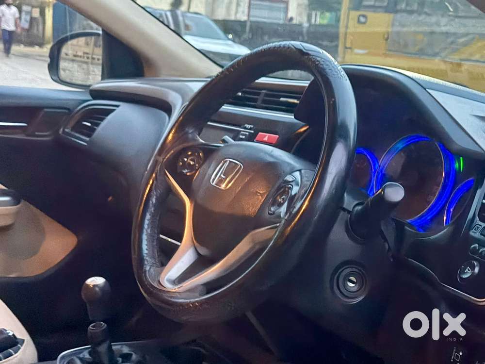 Honda City V Mt, 2015, Petrol