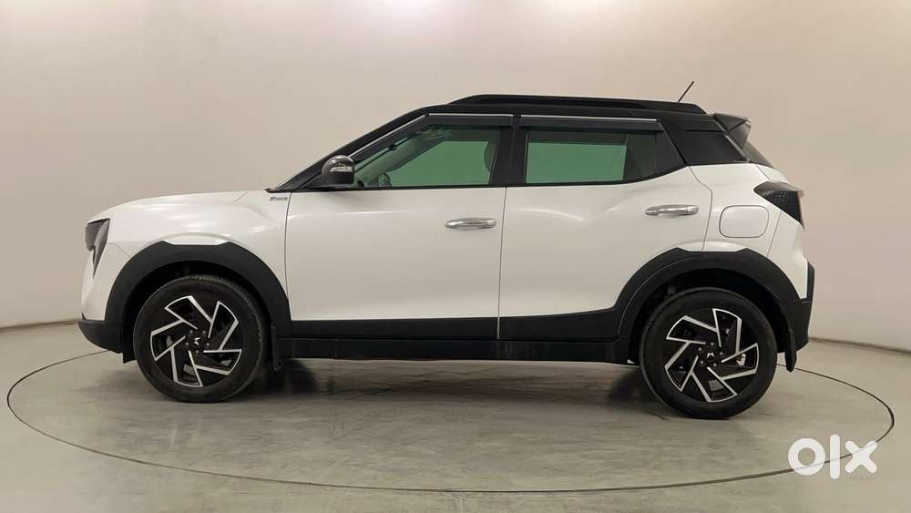 Mahindra Xuv 3xo Ax7l Petrol Mt, 2024, Petrol