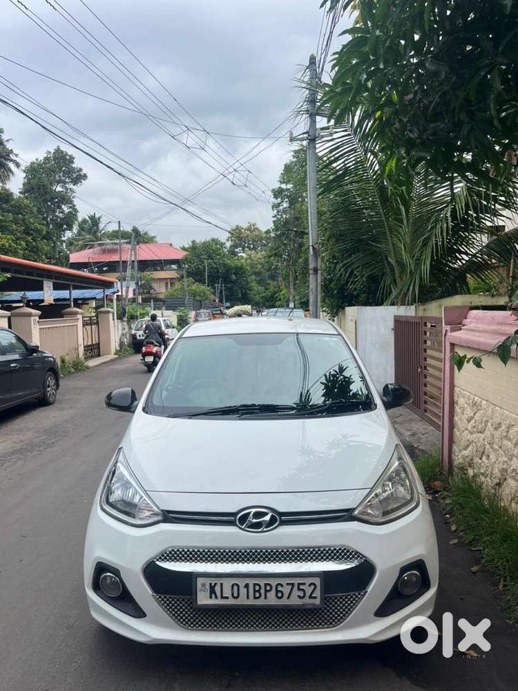 Hyundai Xcent Petrol Well Maintained