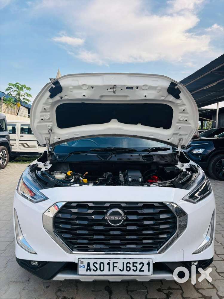 Nissan Magnite 1.0 Xv Premium Turbo Cvt (o), 2022, Petrol