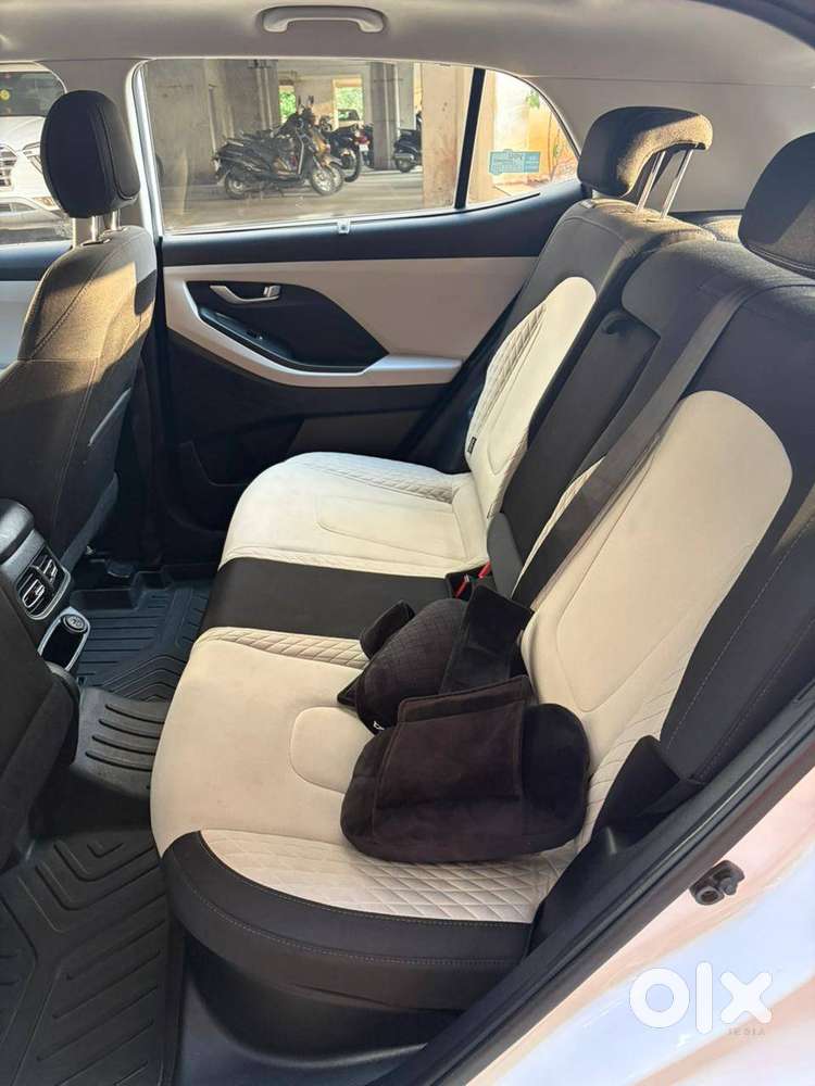 Creta Diesel Sx 1.6 Manual - Mint Condition