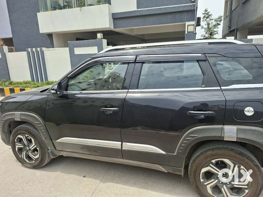 Maruti Suzuki Brezza 2024 Zxi+ Smart Hybrid At  Top-end