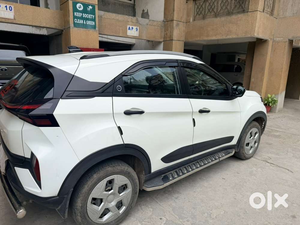 Tata Nexon Petrol 2024