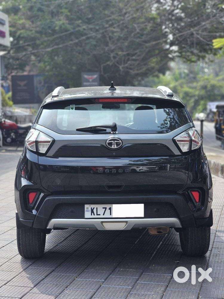 Tata Nexon 1.2 Revotron Xza Plus (o) Amt, 2021, Petrol