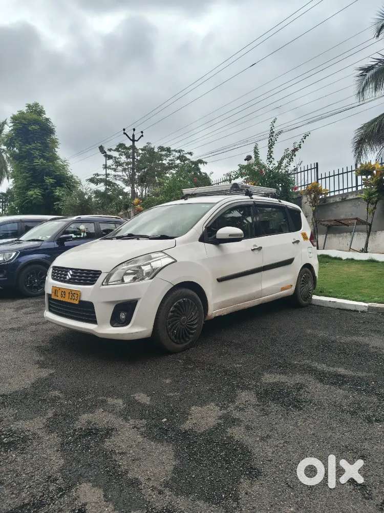 Maruti Suzuki Ertiga 2013