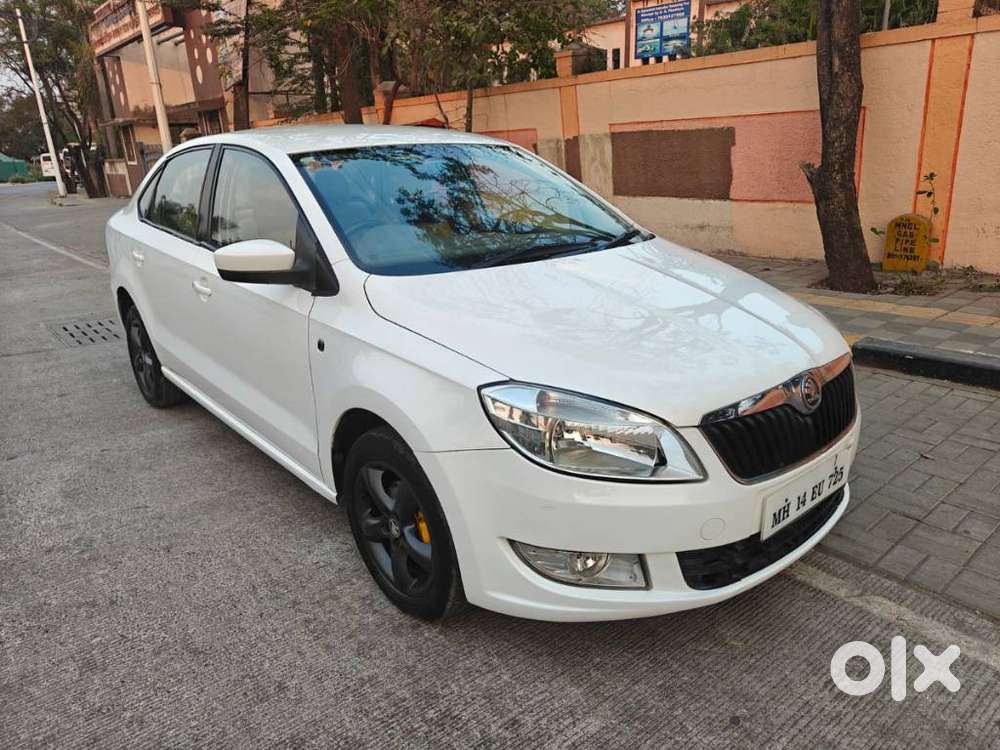 Skoda Rapid 1.6 Mpi At Ambition, 2015, Petrol