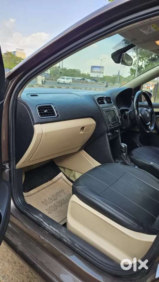 Volkswagen Ameo 1.5 Tdi Highline At 16 Alloy, 2019, Diesel