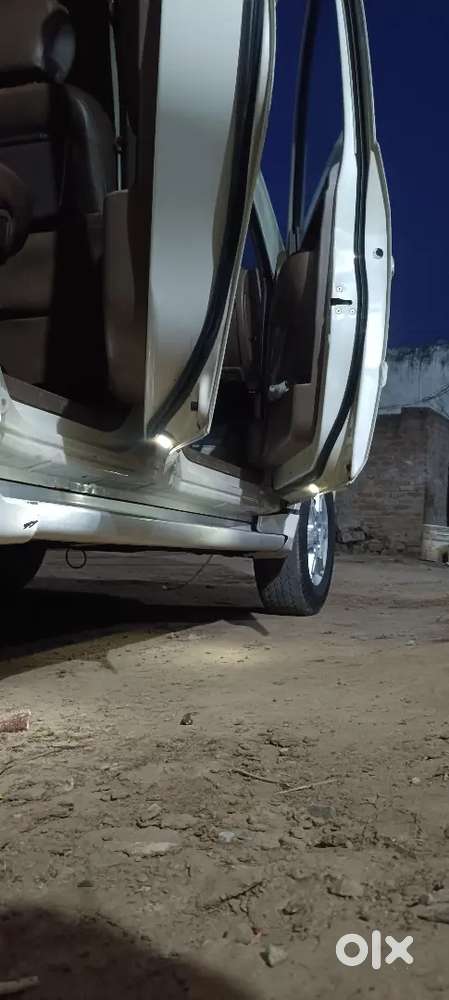 Mahindra Xylo 2010 Diesel 120000 Km Driven