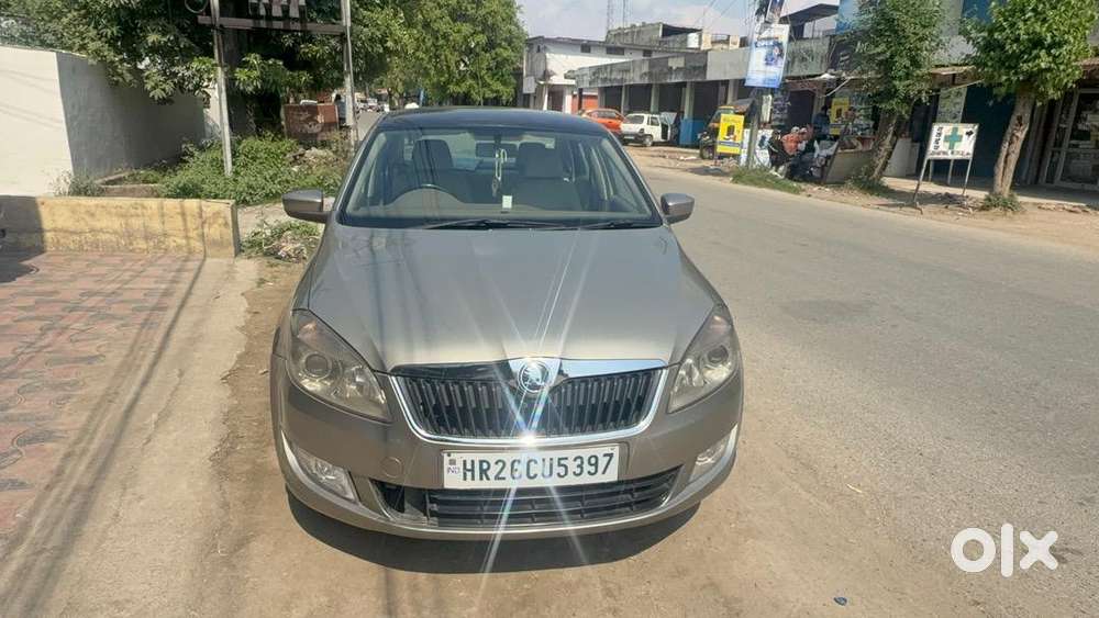 Skoda Rapid 1.6 Mpi Automatic Petrol  Well Maintained  Smooth Drive